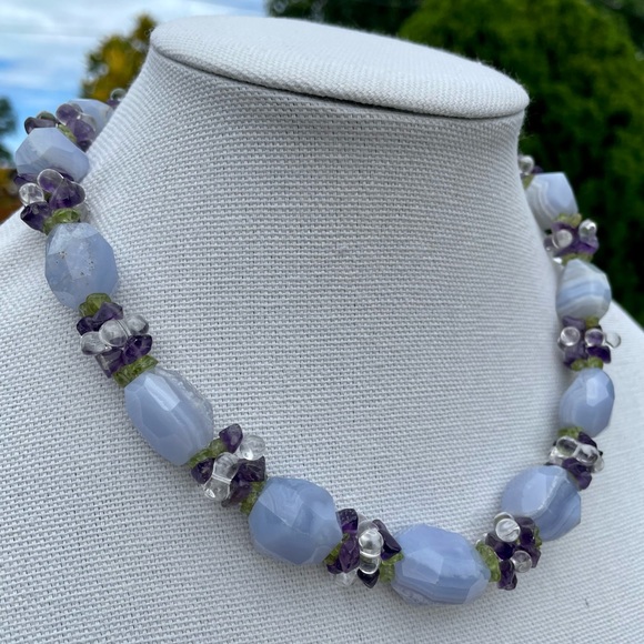 Ross Simons Blue/Purple Agate Quartz Necklace Choker - Picture 3 of 16
